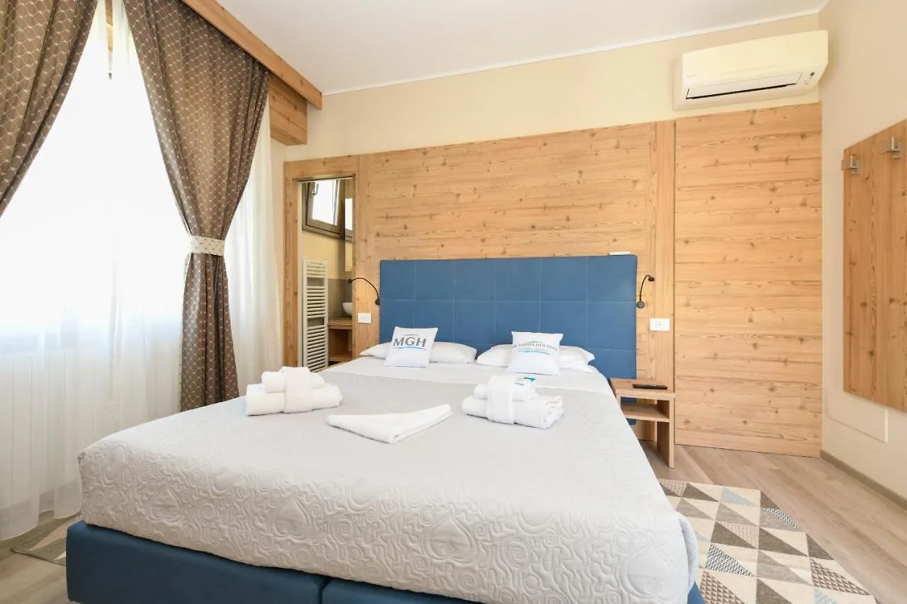 Lugana Family Stay Sirmione 0*,  Italia