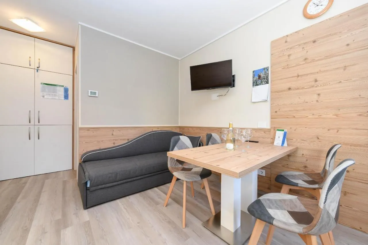 Lugana Family Stay Sirmione Italia